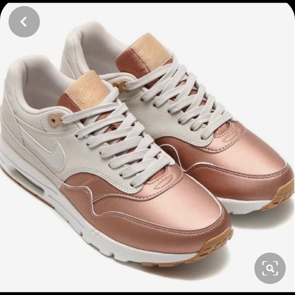 Nike Shoes - Nike air max 1 rose gold